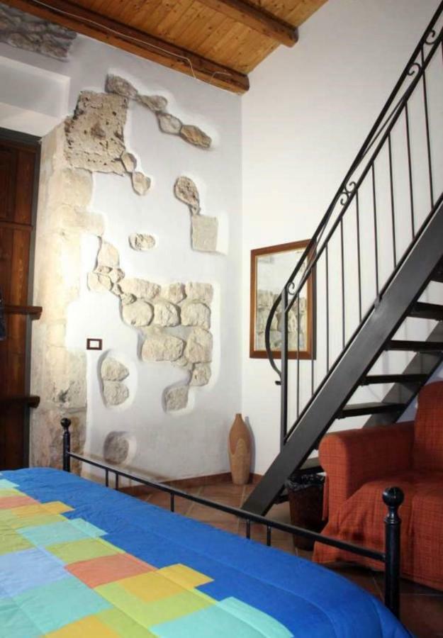 Antica Masseria La Fiumara Bed & Breakfast Noto Exterior photo